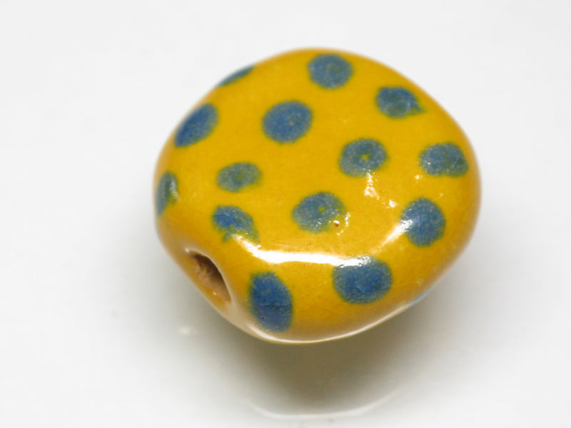 TOKO-BEADS KZ133-03 Kenyan ceramic bead 17mm KZ133-03 ケニアセラミックビーズ 17mmKazuri カズリビーズ Asian bead & African bead  Handmade,Lampeork,bead,asia,india,ethnic,parts,accessory,beads とんぼ玉,ビーズ,トンボ玉,アジア,インド,エスニック,手作り,パーツ,アクセサリー
