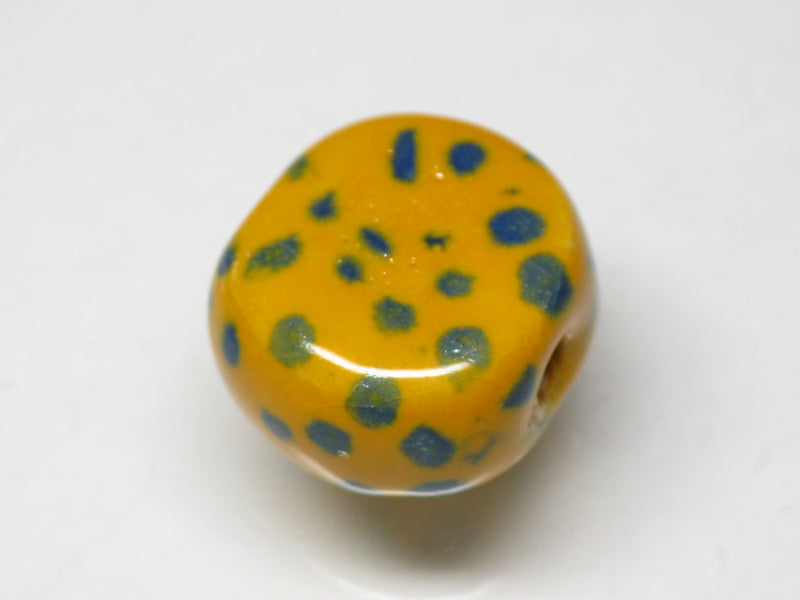 TOKO-BEADS KZ134-06 Kenyan ceramic bead 15.5mm KZ134-06 ケニアセラミックビーズ 15.5mmKazuri カズリビーズ Asian bead & African bead  Handmade,Lampeork,bead,asia,india,ethnic,parts,accessory,beads とんぼ玉,ビーズ,トンボ玉,アジア,インド,エスニック,手作り,パーツ,アクセサリー