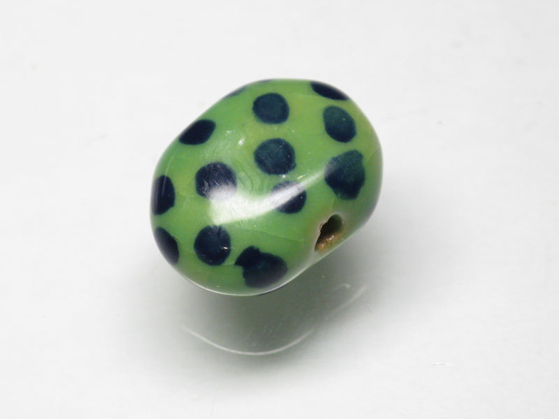 TOKO-BEADS KZ137-06 Kenyan ceramic bead 13mm KZ137-06 ケニアセラミックビーズ 13mmKazuri カズリビーズ Asian bead & African bead  Handmade,Lampeork,bead,asia,india,ethnic,parts,accessory,beads とんぼ玉,ビーズ,トンボ玉,アジア,インド,エスニック,手作り,パーツ,アクセサリー