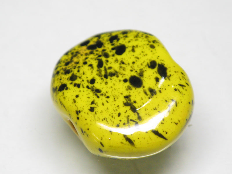 TOKO-BEADS KZ141-10 Kenyan ceramic bead 23mm KZ141-10 ケニアセラミックビーズ 23mmKazuri カズリビーズ Asian bead & African bead  Handmade,Lampeork,bead,asia,india,ethnic,parts,accessory,beads とんぼ玉,ビーズ,トンボ玉,アジア,インド,エスニック,手作り,パーツ,アクセサリー
