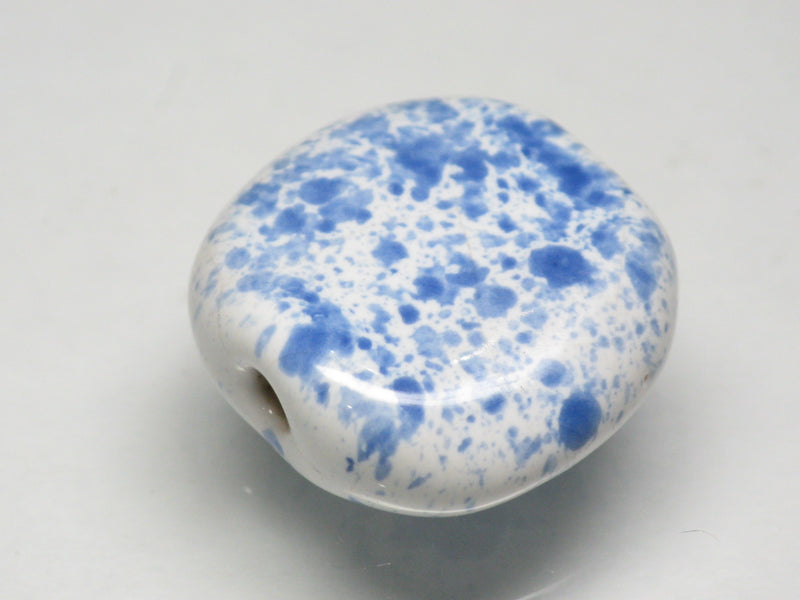 TOKO-BEADS KZ143-02 Kenyan ceramic bead 19mm KZ143-02 ケニアセラミックビーズ 19mmKazuri カズリビーズ Asian bead & African bead  Handmade,Lampeork,bead,asia,india,ethnic,parts,accessory,beads とんぼ玉,ビーズ,トンボ玉,アジア,インド,エスニック,手作り,パーツ,アクセサリー