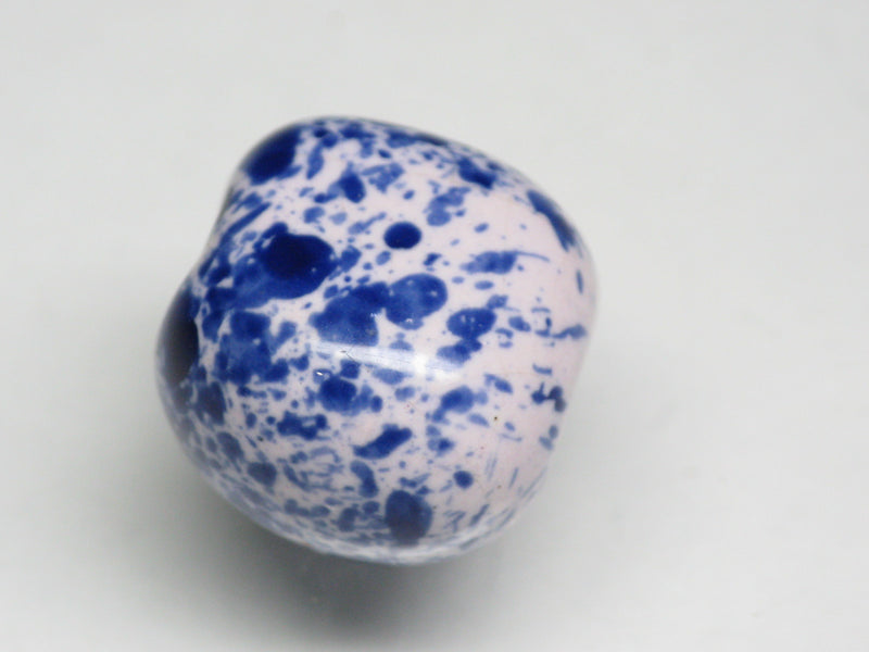 TOKO-BEADS KZ144-02 Kenyan ceramic bead 15.5mm KZ144-02 ケニアセラミックビーズ 15.5mmKazuri カズリビーズ Asian bead & African bead  Handmade,Lampeork,bead,asia,india,ethnic,parts,accessory,beads とんぼ玉,ビーズ,トンボ玉,アジア,インド,エスニック,手作り,パーツ,アクセサリー