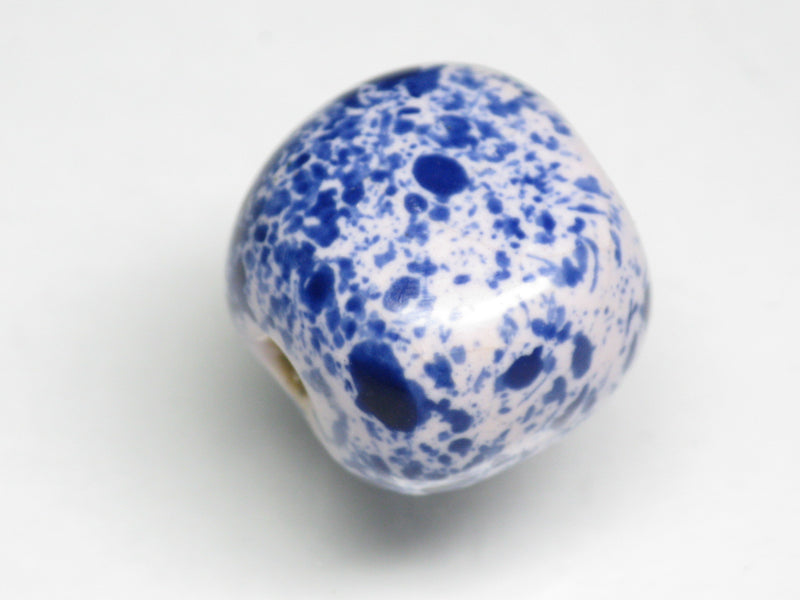 TOKO-BEADS KZ144-02 Kenyan ceramic bead 15.5mm KZ144-02 ケニアセラミックビーズ 15.5mmKazuri カズリビーズ Asian bead & African bead  Handmade,Lampeork,bead,asia,india,ethnic,parts,accessory,beads とんぼ玉,ビーズ,トンボ玉,アジア,インド,エスニック,手作り,パーツ,アクセサリー