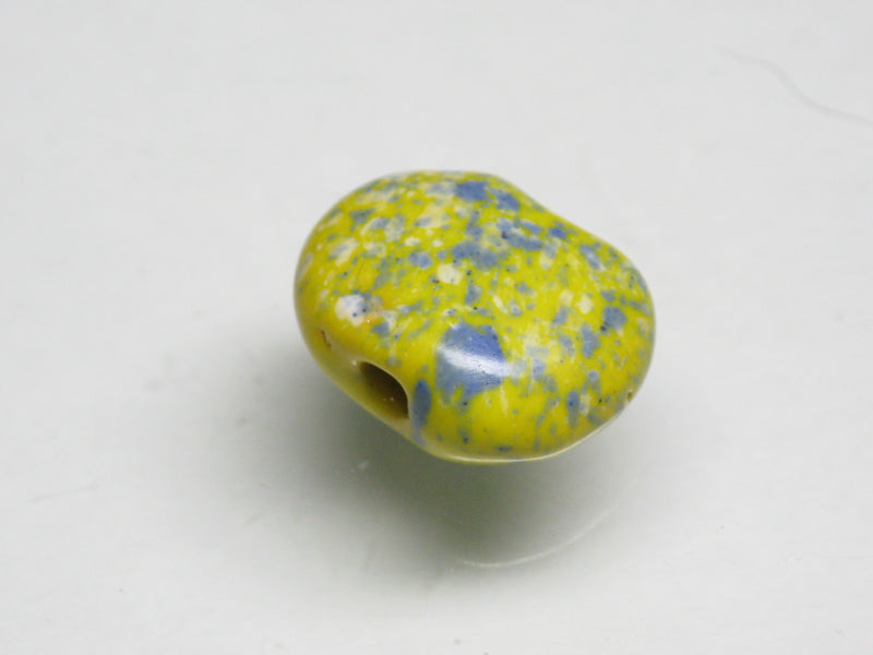 TOKO-BEADS KZ147-22 Kenyan ceramic bead 13~14mm KZ147-22 ケニアセラミックビーズ 13~14mmKazuri カズリビーズ Asian bead & African bead  Handmade,Lampeork,bead,asia,india,ethnic,parts,accessory,beads とんぼ玉,ビーズ,トンボ玉,アジア,インド,エスニック,手作り,パーツ,アクセサリー