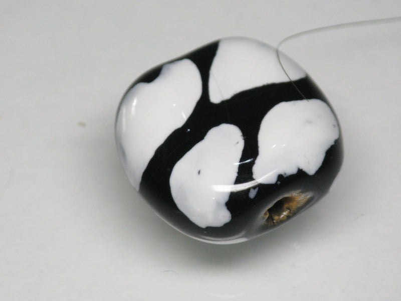 TOKO-BEADS KZ153-15 Kenyan ceramic bead 17~18mm KZ153-15 ケニアセラミックビーズ 17~18mm Asian bead & African bead  Handmade,Lampeork,bead,asia,india,ethnic,parts,accessory,beads とんぼ玉,ビーズ,トンボ玉,アジア,インド,エスニック,手作り,パーツ,アクセサリー