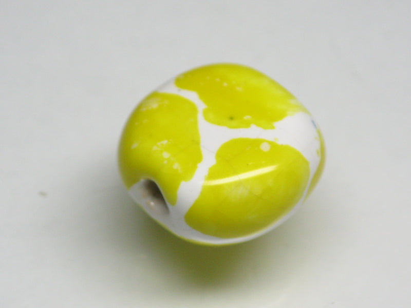 TOKO-BEADS KZ154-01 Kenyan ceramic bead 16mm KZ154-01 ケニアセラミックビーズ 16mm Asian bead & African bead  Handmade,Lampeork,bead,asia,india,ethnic,parts,accessory,beads とんぼ玉,ビーズ,トンボ玉,アジア,インド,エスニック,手作り,パーツ,アクセサリー