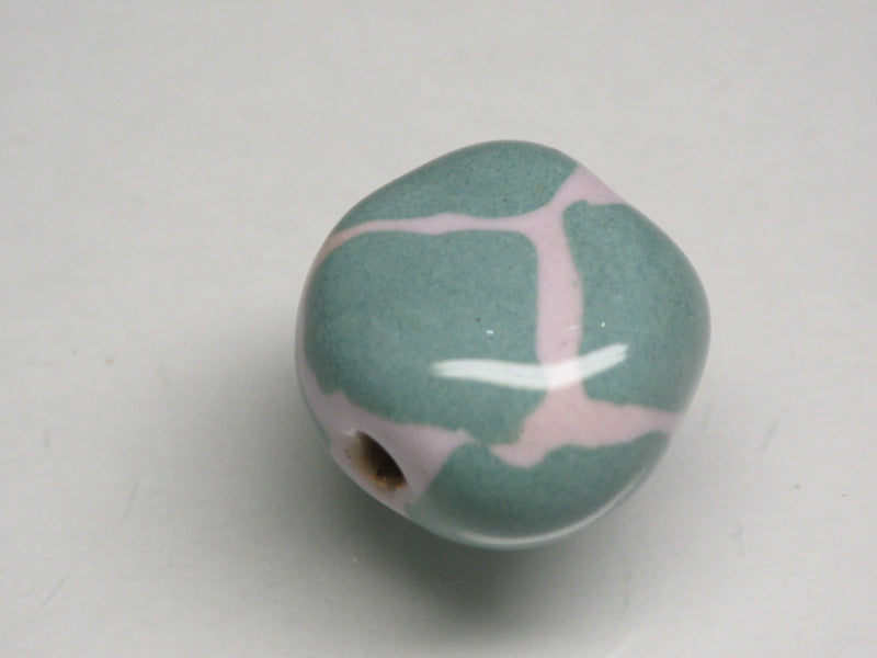 TOKO-BEADS KZ154-10 Kenyan ceramic bead 15~16mm KZ154-10 ケニアセラミックビーズ 15~16mm Asian bead & African bead  Handmade,Lampeork,bead,asia,india,ethnic,parts,accessory,beads とんぼ玉,ビーズ,トンボ玉,アジア,インド,エスニック,手作り,パーツ,アクセサリー