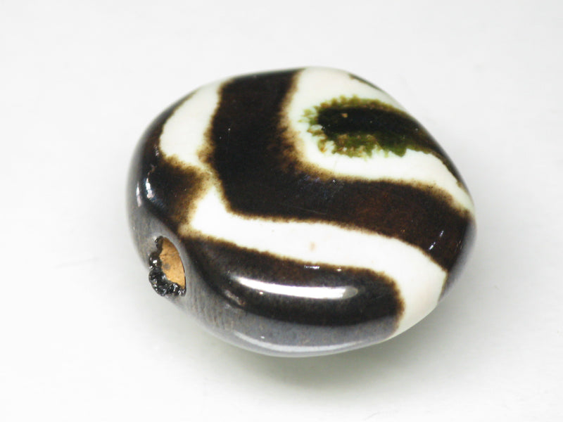 TOKO-BEADS KZ161-04 Kenyan ceramic bead 21.5mm KZ161-04 ケニアセラミックビーズ 21.5mmKazuri カズリビーズ Asian bead & African bead  Handmade,Lampeork,bead,asia,india,ethnic,parts,accessory,beads とんぼ玉,ビーズ,トンボ玉,アジア,インド,エスニック,手作り,パーツ,アクセサリー