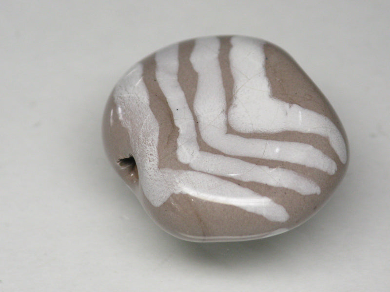 TOKO-BEADS KZ161-12 Kenyan ceramic bead 22mm KZ161-12 ケニアセラミックビーズ 22mmKazuri カズリビーズ Asian bead & African bead  Handmade,Lampeork,bead,asia,india,ethnic,parts,accessory,beads とんぼ玉,ビーズ,トンボ玉,アジア,インド,エスニック,手作り,パーツ,アクセサリー