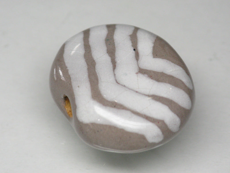 TOKO-BEADS KZ161-13 Kenyan ceramic bead 22mm KZ161-13 ケニアセラミックビーズ 22mmKazuri カズリビーズ Asian bead & African bead  Handmade,Lampeork,bead,asia,india,ethnic,parts,accessory,beads とんぼ玉,ビーズ,トンボ玉,アジア,インド,エスニック,手作り,パーツ,アクセサリー