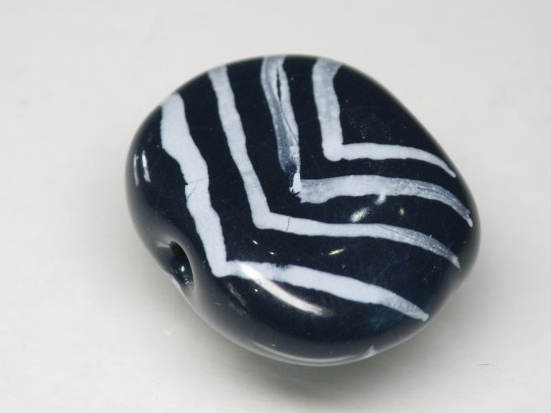 TOKO-BEADS KZ161-29 Kenyan ceramic bead 23mm KZ161-29 ケニアセラミックビーズ 23mmKazuri カズリビーズ Asian bead & African bead  Handmade,Lampeork,bead,asia,india,ethnic,parts,accessory,beads とんぼ玉,ビーズ,トンボ玉,アジア,インド,エスニック,手作り,パーツ,アクセサリー