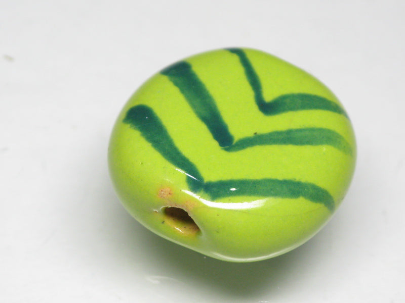 TOKO-BEADS KZ163-05 Kenyan ceramic bead 18mm KZ163-05 ケニアセラミックビーズ 18mm Asian bead & African bead  Handmade,Lampeork,bead,asia,india,ethnic,parts,accessory,beads とんぼ玉,ビーズ,トンボ玉,アジア,インド,エスニック,手作り,パーツ,アクセサリー