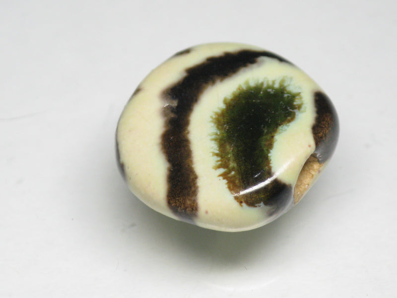TOKO-BEADS KZ163-07 Kenyan ceramic bead 17mm KZ163-07 Kazuri ケニアセラミックビーズ 17mm Asian bead & African bead  Handmade,Lampeork,bead,asia,india,ethnic,parts,accessory,beads とんぼ玉,ビーズ,トンボ玉,アジア,インド,エスニック,手作り,パーツ,アクセサリー