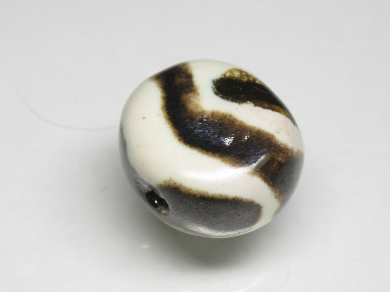 TOKO-BEADS KZ164-01 Kenyan ceramic bead 16mm KZ164-01 ケニアセラミックビーズ 16mm Asian bead & African bead  Handmade,Lampeork,bead,asia,india,ethnic,parts,accessory,beads とんぼ玉,ビーズ,トンボ玉,アジア,インド,エスニック,手作り,パーツ,アクセサリー