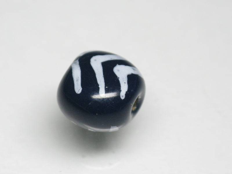 TOKO-BEADS KZ165-06 Kenyan ceramic bead 10~11mm KZ165-06 Kazuri ケニアセラミックビーズ 10~11mm Asian bead & African bead  Handmade,Lampeork,bead,asia,india,ethnic,parts,accessory,beads とんぼ玉,ビーズ,トンボ玉,アジア,インド,エスニック,手作り,パーツ,アクセサリー