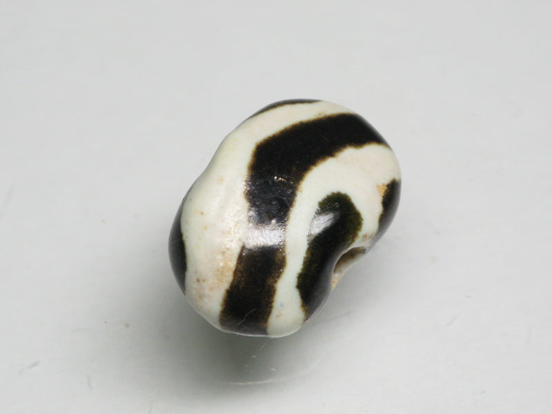 TOKO-BEADS KZ167-03 Kenyan ceramic bead 16mm KZ167-03 Kazuri ケニアセラミックビーズ 16mm Asian bead & African bead  Handmade,Lampeork,bead,asia,india,ethnic,parts,accessory,beads とんぼ玉,ビーズ,トンボ玉,アジア,インド,エスニック,手作り,パーツ,アクセサリー