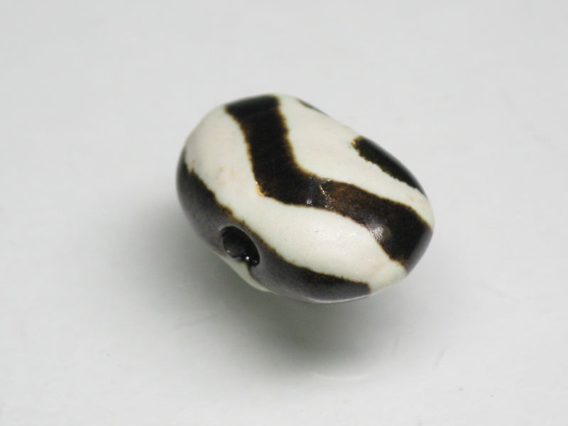 TOKO-BEADS KZ167-03 Kenyan ceramic bead 16mm KZ167-03 ケニアセラミックビーズ 16mm Asian bead & African bead  Handmade,Lampeork,bead,asia,india,ethnic,parts,accessory,beads とんぼ玉,ビーズ,トンボ玉,アジア,インド,エスニック,手作り,パーツ,アクセサリー