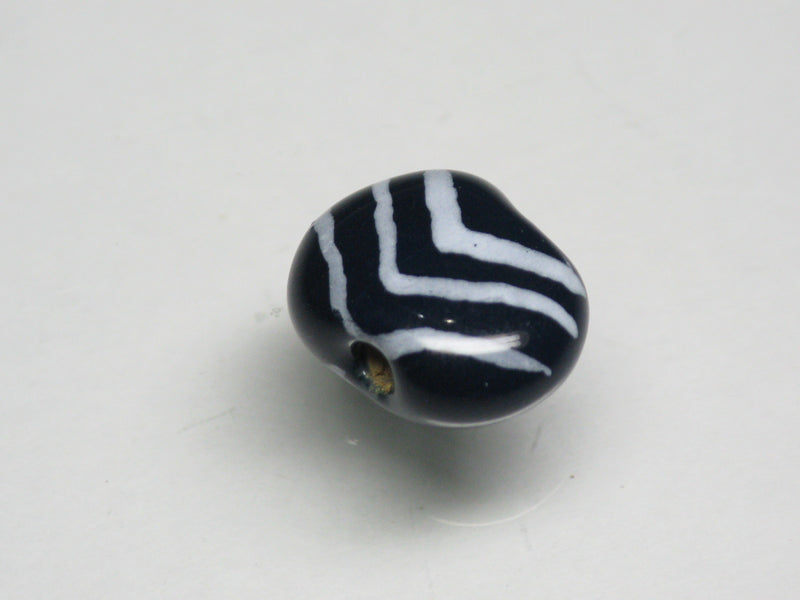 TOKO-BEADS KZ167-10 Kenyan ceramic bead 13mm KZ167-10 ケニアセラミックビーズ 13mm Asian bead & African bead  Handmade,Lampeork,bead,asia,india,ethnic,parts,accessory,beads とんぼ玉,ビーズ,トンボ玉,アジア,インド,エスニック,手作り,パーツ,アクセサリー