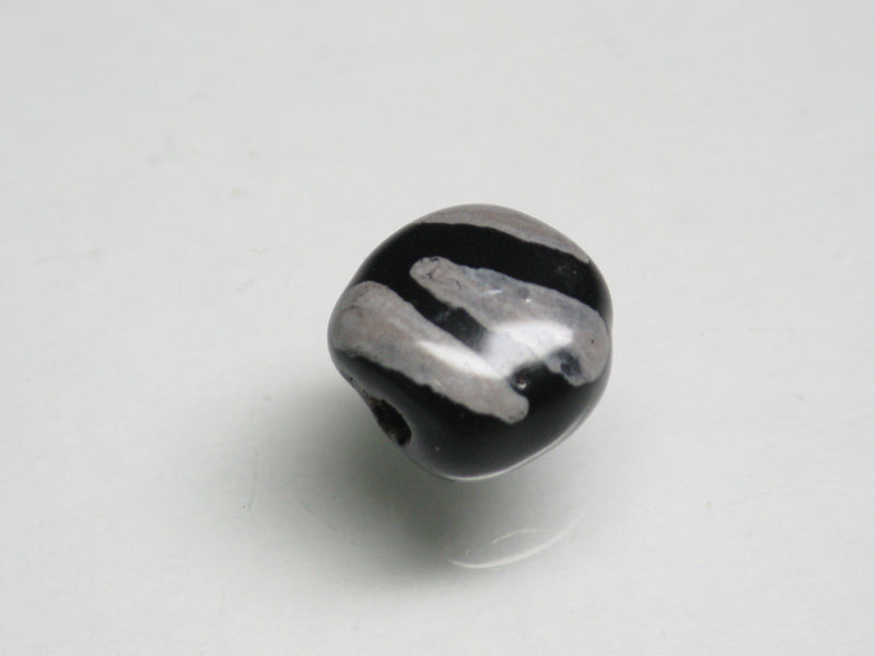TOKO-BEADS KZ175-02 Kenyan ceramic bead 10mm KZ175-02 ケニアセラミックビーズ 10mm Asian bead & African bead  Handmade,Lampeork,bead,asia,india,ethnic,parts,accessory,beads とんぼ玉,ビーズ,トンボ玉,アジア,インド,エスニック,手作り,パーツ,アクセサリー