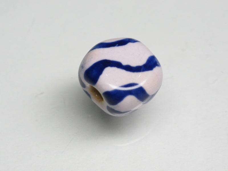 TOKO-BEADS KZ185-01 Kenyan ceramic bead 11mm KZ185-01 ケニアセラミックビーズ 11mm Asian bead & African bead  Handmade,Lampeork,bead,asia,india,ethnic,parts,accessory,beads とんぼ玉,ビーズ,トンボ玉,アジア,インド,エスニック,手作り,パーツ,アクセサリー