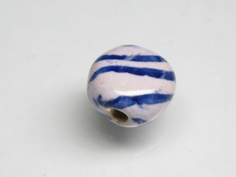 TOKO-BEADS KZ185-02 Kenyan ceramic bead 11mm KZ185-02 ケニアセラミックビーズ 11mm Asian bead & African bead  Handmade,Lampeork,bead,asia,india,ethnic,parts,accessory,beads とんぼ玉,ビーズ,トンボ玉,アジア,インド,エスニック,手作り,パーツ,アクセサリー