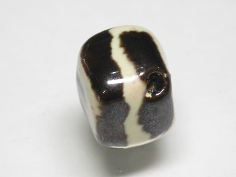 TOKO-BEADS KZ199-34 Kenyan ceramic bead 16mm KZ199-34 ケニアセラミックビーズ 16mmKazuri カズリビーズ Asian bead & African bead  Handmade,Lampeork,bead,asia,india,ethnic,parts,accessory,beads とんぼ玉,ビーズ,トンボ玉,アジア,インド,エスニック,手作り,パーツ,アクセサリー