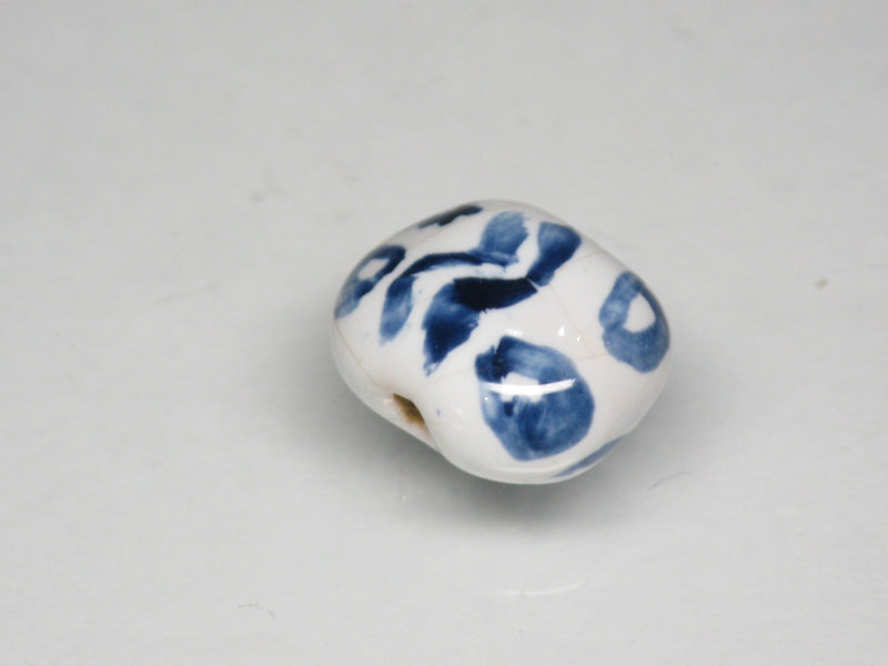 TOKO-BEADS KZ237-01 Kenyan ceramic bead 13mm KZ237-01 ケニアセラミックビーズ 13mmKazuri カズリビーズ Asian bead & African bead  Handmade,Lampeork,bead,asia,india,ethnic,parts,accessory,beads とんぼ玉,ビーズ,トンボ玉,アジア,インド,エスニック,手作り,パーツ,アクセサリー