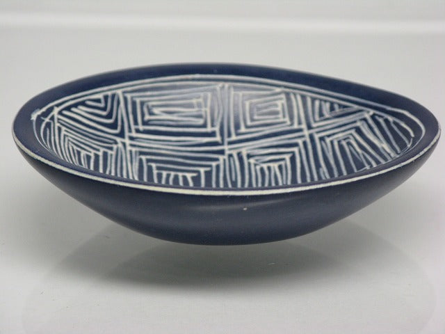 TOKO-BEADS KZ997-13 Kenya Soapstone small plates 60mm KZ997-13 ケニアソープストーン小皿 60mmKazuri カズリビーズ Asian bead & African bead  Handmade,Lampeork,bead,asia,india,ethnic,parts,accessory,beads とんぼ玉,ビーズ,トンボ玉,アジア,インド,エスニック,手作り,パーツ,アクセサリー