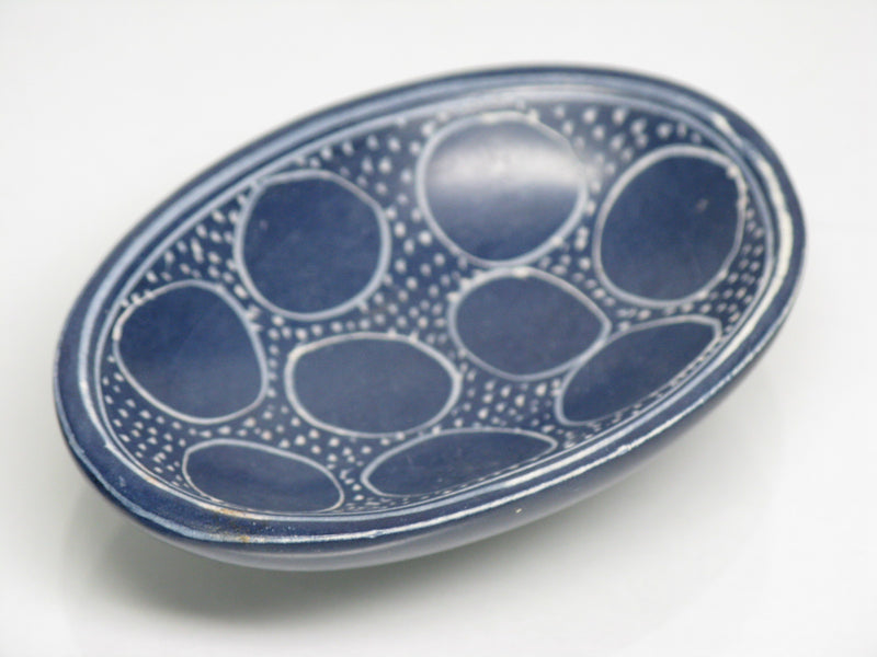 TOKO-BEADS KZ997-15 Kenya Soapstone small plates 61mm KZ997-15 ケニアソープストーン小皿 61mmKazuri カズリビーズ Asian bead & African bead  Handmade,Lampeork,bead,asia,india,ethnic,parts,accessory,beads とんぼ玉,ビーズ,トンボ玉,アジア,インド,エスニック,手作り,パーツ,アクセサリー