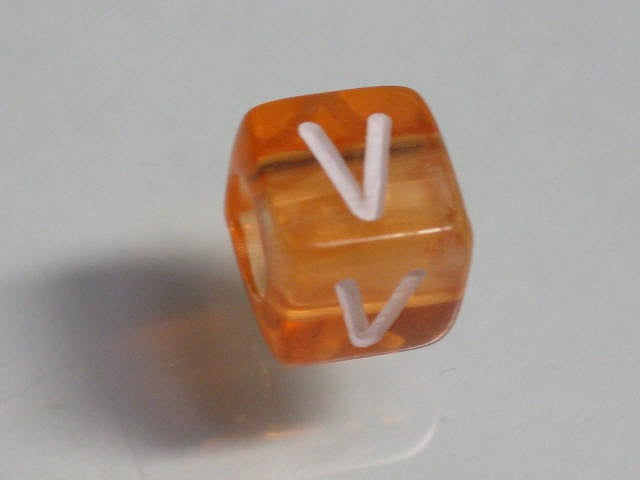 TOKO-BEADS P001-7-V Alphabet (V) 6mm P001-7-V アルファベット（V） 6mm Asian bead & African bead  Handmade,Lampeork,bead,asia,india,ethnic,parts,accessory,beads とんぼ玉,ビーズ,トンボ玉,アジア,インド,エスニック,手作り,パーツ,アクセサリー