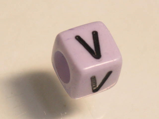 TOKO-BEADS P002-5-V Alphabet (V) 6mm P002-5-V アルファベット（V） 6mm Asian bead & African bead  Handmade,Lampeork,bead,asia,india,ethnic,parts,accessory,beads とんぼ玉,ビーズ,トンボ玉,アジア,インド,エスニック,手作り,パーツ,アクセサリー