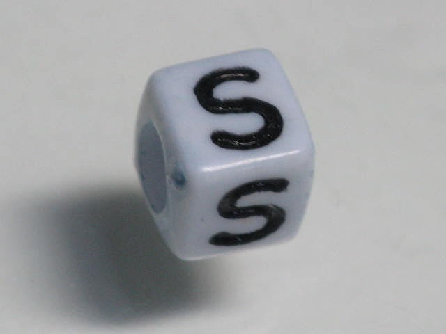 TOKO-BEADS P002-6-S Alphabet (S) 6mm P002-6-S アルファベット（S） 6mm Asian bead & African bead  Handmade,Lampeork,bead,asia,india,ethnic,parts,accessory,beads とんぼ玉,ビーズ,トンボ玉,アジア,インド,エスニック,手作り,パーツ,アクセサリー