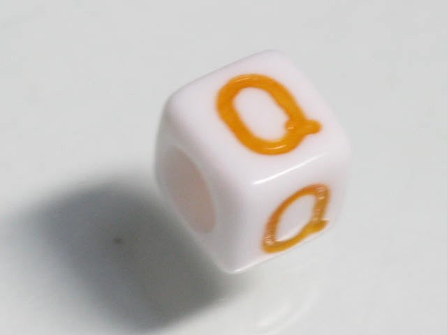 TOKO-BEADS P003-3-Q Alphabet (Q) 6mm P003-3-Q アルファベット（Q） 6mm Asian bead & African bead  Handmade,Lampeork,bead,asia,india,ethnic,parts,accessory,beads とんぼ玉,ビーズ,トンボ玉,アジア,インド,エスニック,手作り,パーツ,アクセサリー