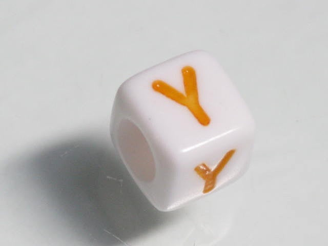 TOKO-BEADS P003-3-Y Alphabet (Y) 6mm P003-3-Y アルファベット（Y） 6mm Asian bead & African bead  Handmade,Lampeork,bead,asia,india,ethnic,parts,accessory,beads とんぼ玉,ビーズ,トンボ玉,アジア,インド,エスニック,手作り,パーツ,アクセサリー