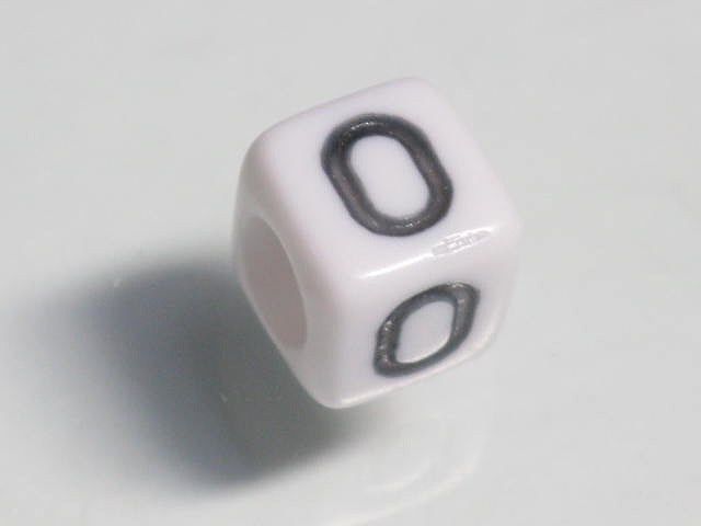 TOKO-BEADS P003-5-O Alphabet (O) 6mm P003-5-O アルファベット（O） 6mm Asian bead & African bead  Handmade,Lampeork,bead,asia,india,ethnic,parts,accessory,beads とんぼ玉,ビーズ,トンボ玉,アジア,インド,エスニック,手作り,パーツ,アクセサリー