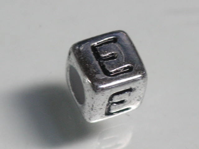 TOKO-BEADS P004-2-E Alphabet (E) 6mm P004-2-E アルファベット（E） 6mm Asian bead & African bead  Handmade,Lampeork,bead,asia,india,ethnic,parts,accessory,beads とんぼ玉,ビーズ,トンボ玉,アジア,インド,エスニック,手作り,パーツ,アクセサリー