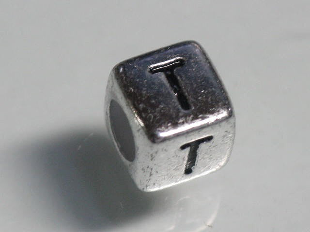 TOKO-BEADS P004-2-T Alphabet (T) 6mm P004-2-T アルファベット（T） 6mm Asian bead & African bead  Handmade,Lampeork,bead,asia,india,ethnic,parts,accessory,beads とんぼ玉,ビーズ,トンボ玉,アジア,インド,エスニック,手作り,パーツ,アクセサリー