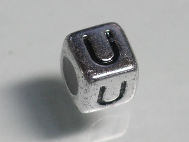 TOKO-BEADS P004-2-U Alphabet (U) 6mm P004-2-U アルファベット（U） 6mm Asian bead & African bead  Handmade,Lampeork,bead,asia,india,ethnic,parts,accessory,beads とんぼ玉,ビーズ,トンボ玉,アジア,インド,エスニック,手作り,パーツ,アクセサリー
