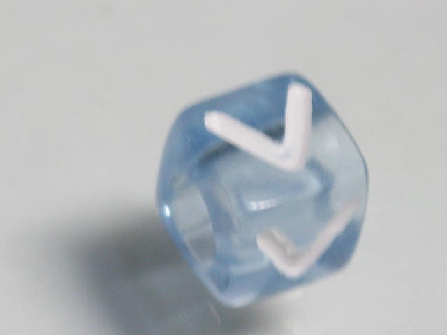 TOKO-BEADS P005-1-V Alphabet (V) 7mm P005-1-V アルファベット（V） 7mm Asian bead & African bead  Handmade,Lampeork,bead,asia,india,ethnic,parts,accessory,beads とんぼ玉,ビーズ,トンボ玉,アジア,インド,エスニック,手作り,パーツ,アクセサリー