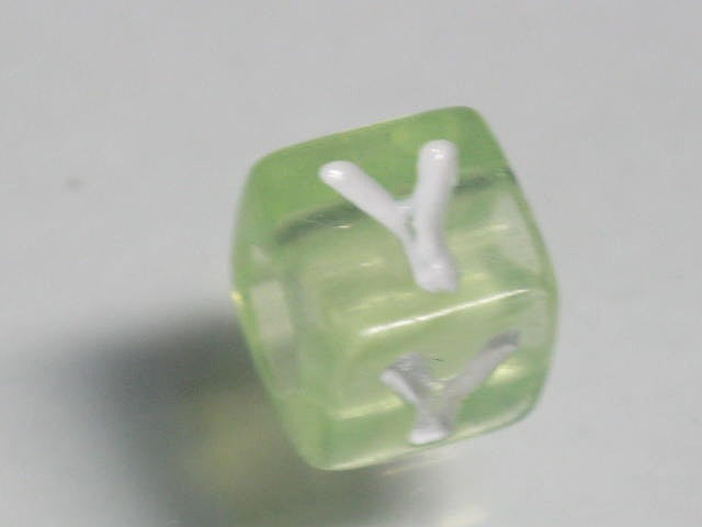 TOKO-BEADS P005-2-Y Alphabet (Y) 7mm P005-2-Y アルファベット（Y） 7mm Asian bead & African bead  Handmade,Lampeork,bead,asia,india,ethnic,parts,accessory,beads とんぼ玉,ビーズ,トンボ玉,アジア,インド,エスニック,手作り,パーツ,アクセサリー
