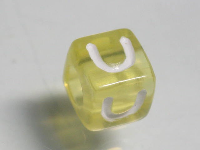 TOKO-BEADS P005-3-U Alphabet (U) 7mm P005-3-U アルファベット（U） 7mm Asian bead & African bead  Handmade,Lampeork,bead,asia,india,ethnic,parts,accessory,beads とんぼ玉,ビーズ,トンボ玉,アジア,インド,エスニック,手作り,パーツ,アクセサリー