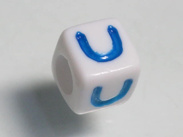 TOKO-BEADS P006-2-U Alphabet (U) 7mm P006-2-U アルファベット（U） 7mm Asian bead & African bead  Handmade,Lampeork,bead,asia,india,ethnic,parts,accessory,beads とんぼ玉,ビーズ,トンボ玉,アジア,インド,エスニック,手作り,パーツ,アクセサリー