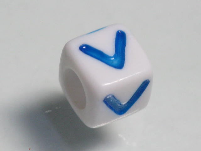 TOKO-BEADS P006-2-V Alphabet (V) 7mm P006-2-V アルファベット（V） 7mm Asian bead & African bead  Handmade,Lampeork,bead,asia,india,ethnic,parts,accessory,beads とんぼ玉,ビーズ,トンボ玉,アジア,インド,エスニック,手作り,パーツ,アクセサリー