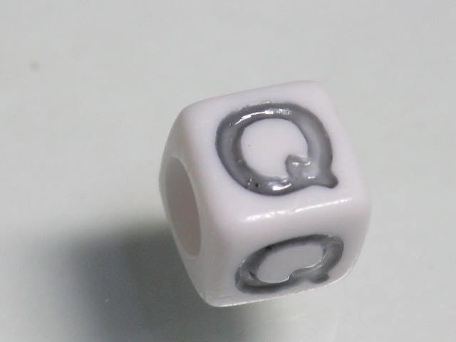 TOKO-BEADS P006-5-Q Alphabet (Q) 7mm P006-5-Q アルファベット（Q） 7mm Asian bead & African bead  Handmade,Lampeork,bead,asia,india,ethnic,parts,accessory,beads とんぼ玉,ビーズ,トンボ玉,アジア,インド,エスニック,手作り,パーツ,アクセサリー