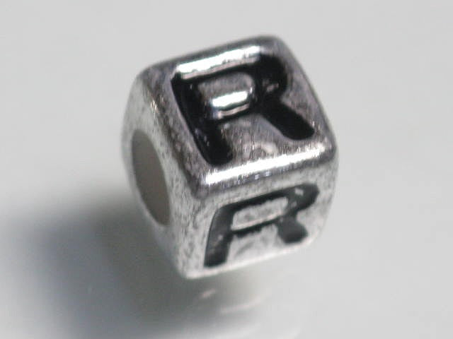 TOKO-BEADS P007-1-R Alphabet (R) 7mm P007-1-R アルファベット（R） 7mm Asian bead & African bead  Handmade,Lampeork,bead,asia,india,ethnic,parts,accessory,beads とんぼ玉,ビーズ,トンボ玉,アジア,インド,エスニック,手作り,パーツ,アクセサリー