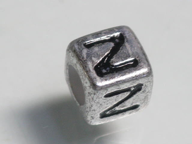 TOKO-BEADS P007-1-Z Alphabet (Z) 7mm P007-1-Z アルファベット（Z） 7mm Asian bead & African bead  Handmade,Lampeork,bead,asia,india,ethnic,parts,accessory,beads とんぼ玉,ビーズ,トンボ玉,アジア,インド,エスニック,手作り,パーツ,アクセサリー