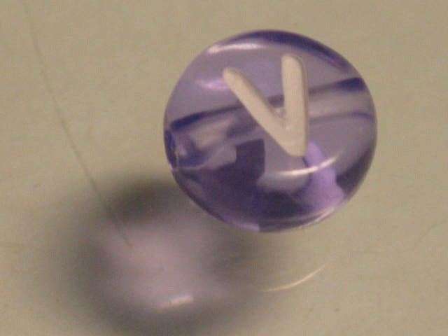 TOKO-BEADS P008-3-V Alphabet (V) 7mm P008-3-V アルファベット（V） 7mm Asian bead & African bead  Handmade,Lampeork,bead,asia,india,ethnic,parts,accessory,beads とんぼ玉,ビーズ,トンボ玉,アジア,インド,エスニック,手作り,パーツ,アクセサリー
