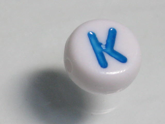 TOKO-BEADS P010-2-K Alphabet (K) 7mm P010-2-K アルファベット（K） 7mm Asian bead & African bead  Handmade,Lampeork,bead,asia,india,ethnic,parts,accessory,beads とんぼ玉,ビーズ,トンボ玉,アジア,インド,エスニック,手作り,パーツ,アクセサリー
