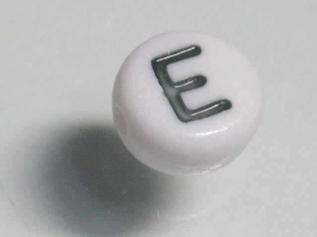 TOKO-BEADS P010-5-E Alphabet (E) 7mm P010-5-E アルファベット（E） 7mm Asian bead & African bead  Handmade,Lampeork,bead,asia,india,ethnic,parts,accessory,beads とんぼ玉,ビーズ,トンボ玉,アジア,インド,エスニック,手作り,パーツ,アクセサリー