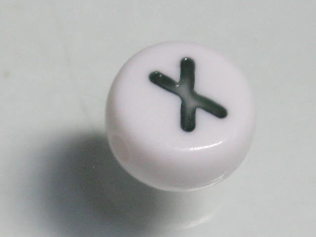TOKO-BEADS P010-5-X Alphabet (X) 7mm P010-5-X アルファベット（X） 7mm Asian bead & African bead  Handmade,Lampeork,bead,asia,india,ethnic,parts,accessory,beads とんぼ玉,ビーズ,トンボ玉,アジア,インド,エスニック,手作り,パーツ,アクセサリー